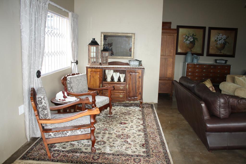 Jelani Guest House White River Bagian luar foto